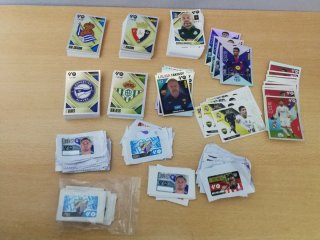 365 Cromos y 50 Chicles Este 26-27 con repetidos