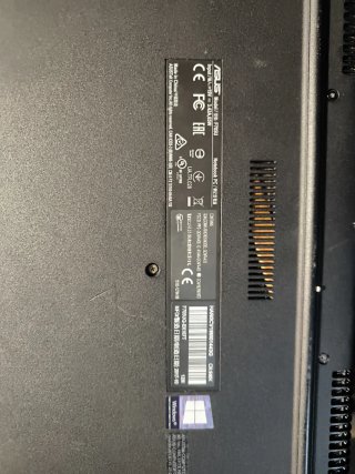 Portátil Asus F705U para piezas