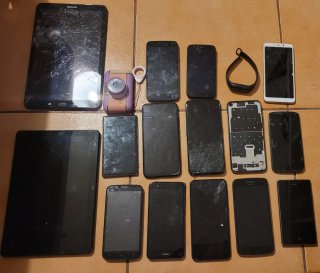 Lote Mixto: Tablet, Cámara, Reloj y Móviles