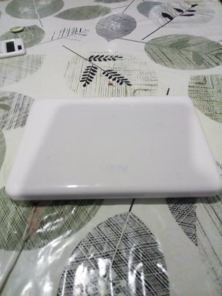 Ordenador portátil blanco