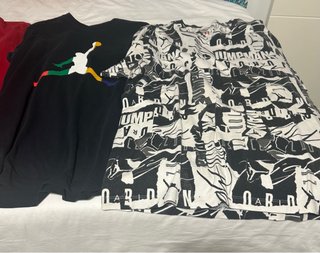 CAMISETAS / CHAQUETAS / CONJUNTOS