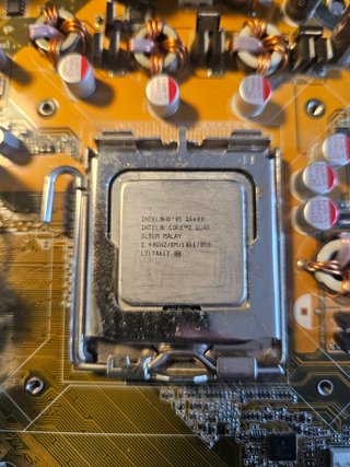 Pack Placa Base, proce. Q6600,2GB RAM y HD4350 1GB
