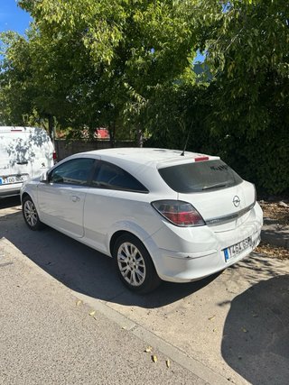 Opel Astra 2009