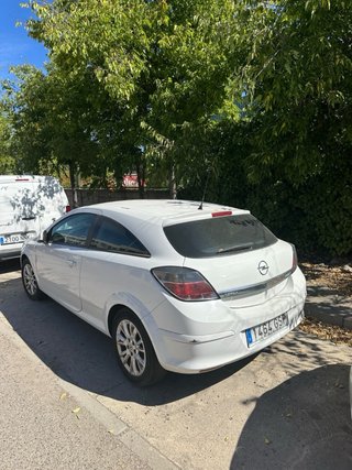 Opel Astra 2009