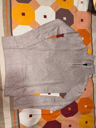 Jersey beige media cremallera