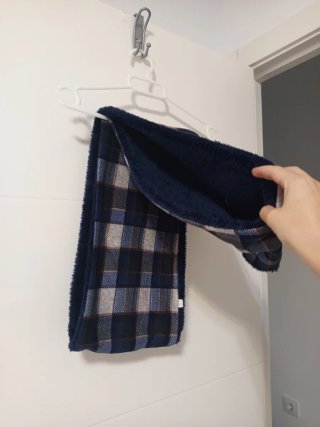 Bufanda de cuadros con pelo