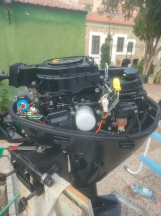 Motor Fueraborda Mercury 15 CV EFI