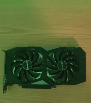 Tarjeta Gráfica Gigabyte GTX 1650 Super 4GB
