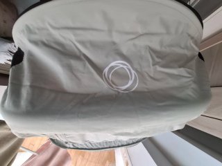 Bugaboo Bee 5 con capazo y accesorios