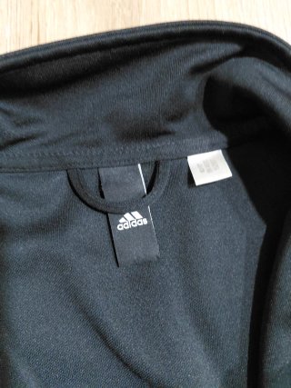 Chaqueta deportiva Adidas negra y blanca Talla S