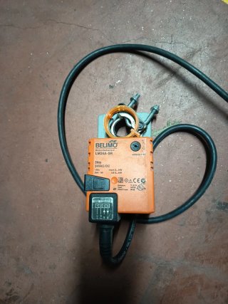 Servomotor Belimo LM24A-SR
