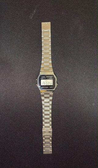 Reloj Casio Digital Plateado