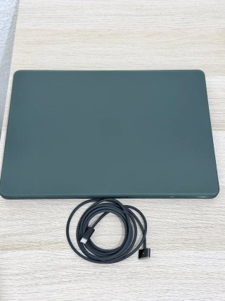 MacBook Pro 14 M5 Pro 24 GB 1 TB COMO NUEVO