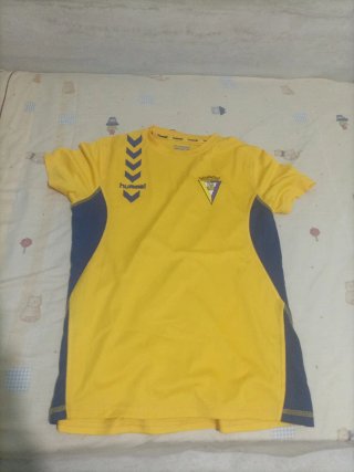 Camiseta entrenamiento Cádiz CF Hummel