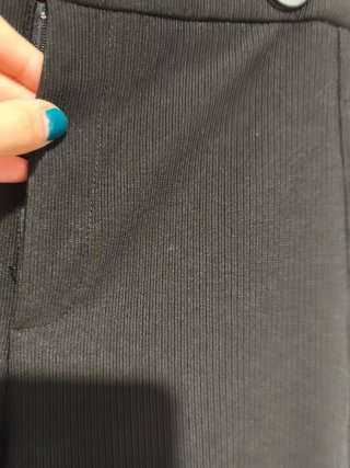 Pantalón negro vestir acampanado Talla XS