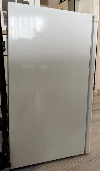 Nevera pequeña Hisense blanca