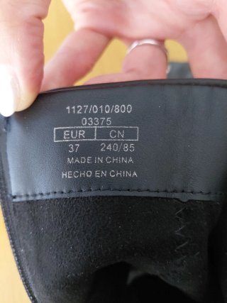 Botines negros tacón alto