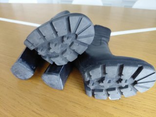 Botines negros tacón alto