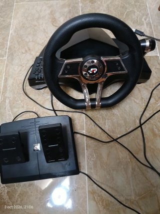 Volante y Pedales Gaming FRTEC