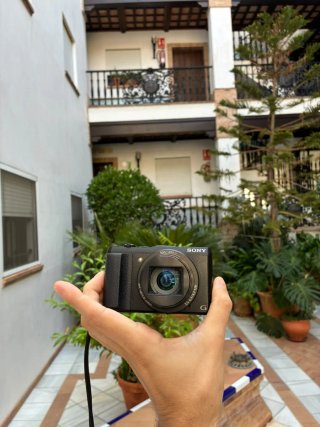 Cámara Sony Cyber-shot DSC-HX60
