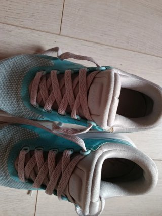 Zapatillas Nike Air Turquesa y Blancas