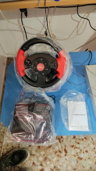 Volante y Pedales Esperanza PC PS2 PS3