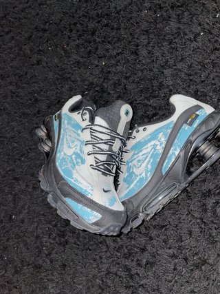NIKE AIR MAX – EDICIÓN AZUL/BLANCO/NEGRO