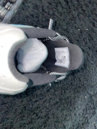 NIKE AIR MAX – EDICIÓN AZUL/BLANCO/NEGRO