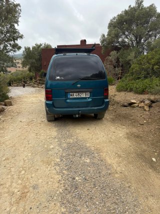 Nissan Serena 1996
