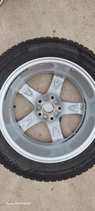 4 Llantas Volkswagen con Neumáticos de Invierno