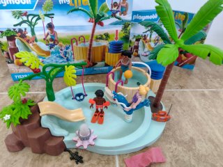 Playmobil myLife 71529 Parque Infantil Piscina