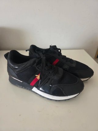 Zapatillas Deportivas Negras