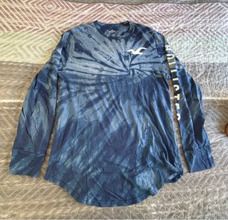 Camiseta Hollister manga larga tie-dye