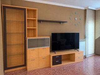 Conjunto Muebles Comedor y Mesas