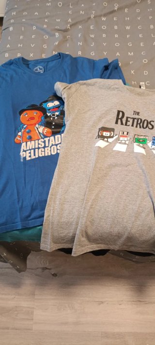 Lote 6 Camisetas Talla L. 10€ todas
