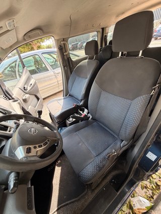 Nissan NV200 2013