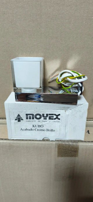 Aplique de luz Moyex Kubo Cromo Brillo