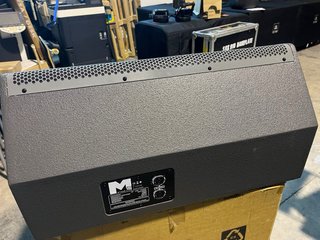 Monitor de audio profesional 800w RMS hay dos unid