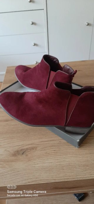 Botines mujer burdeos