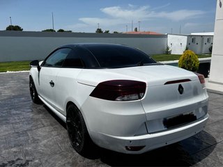 Renault Coupe cabrio 2012