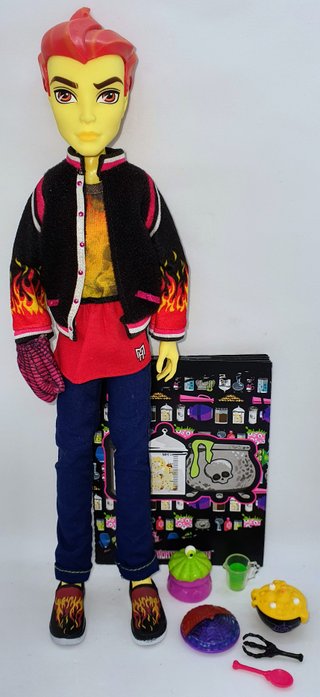 Monster High Heath Burns Classroom 2-pack