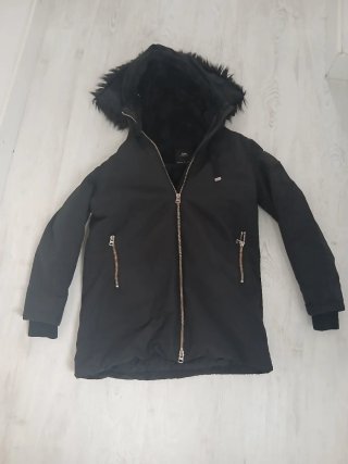 Parka de Zara negra