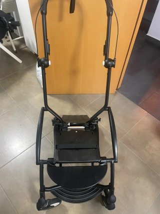 Carrito Babyzen YOYO2 Azul con Reposapiés