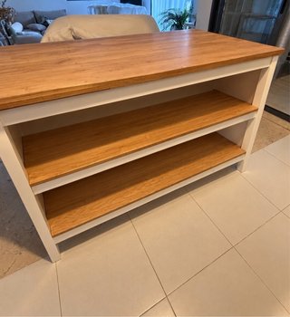 Isla de cocina IKEA Tornviken y 2 taburetes