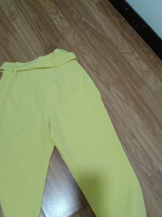 Conjunto Blazer y Pantalón Amarillo talla  L (S