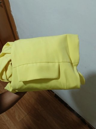 Conjunto Blazer y Pantalón Amarillo talla  L (S