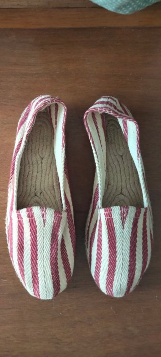 Alpargatas Rayas Talla 42 Nuevas