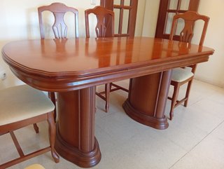 Mueble de Salón Clásico de Madera