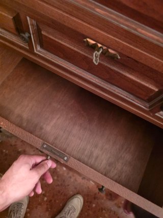 Conjunto de Muebles de Dormitorio de Madera