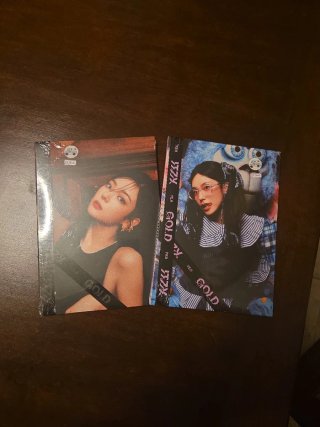 Itzy Gold digipack